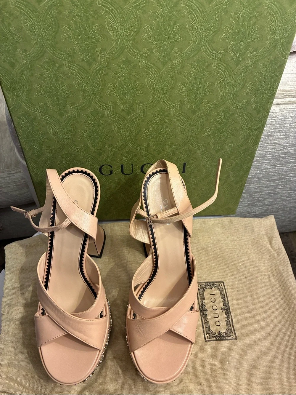 Gucci Pink Nude Leather Platform Sandals with Studded GG Detail.